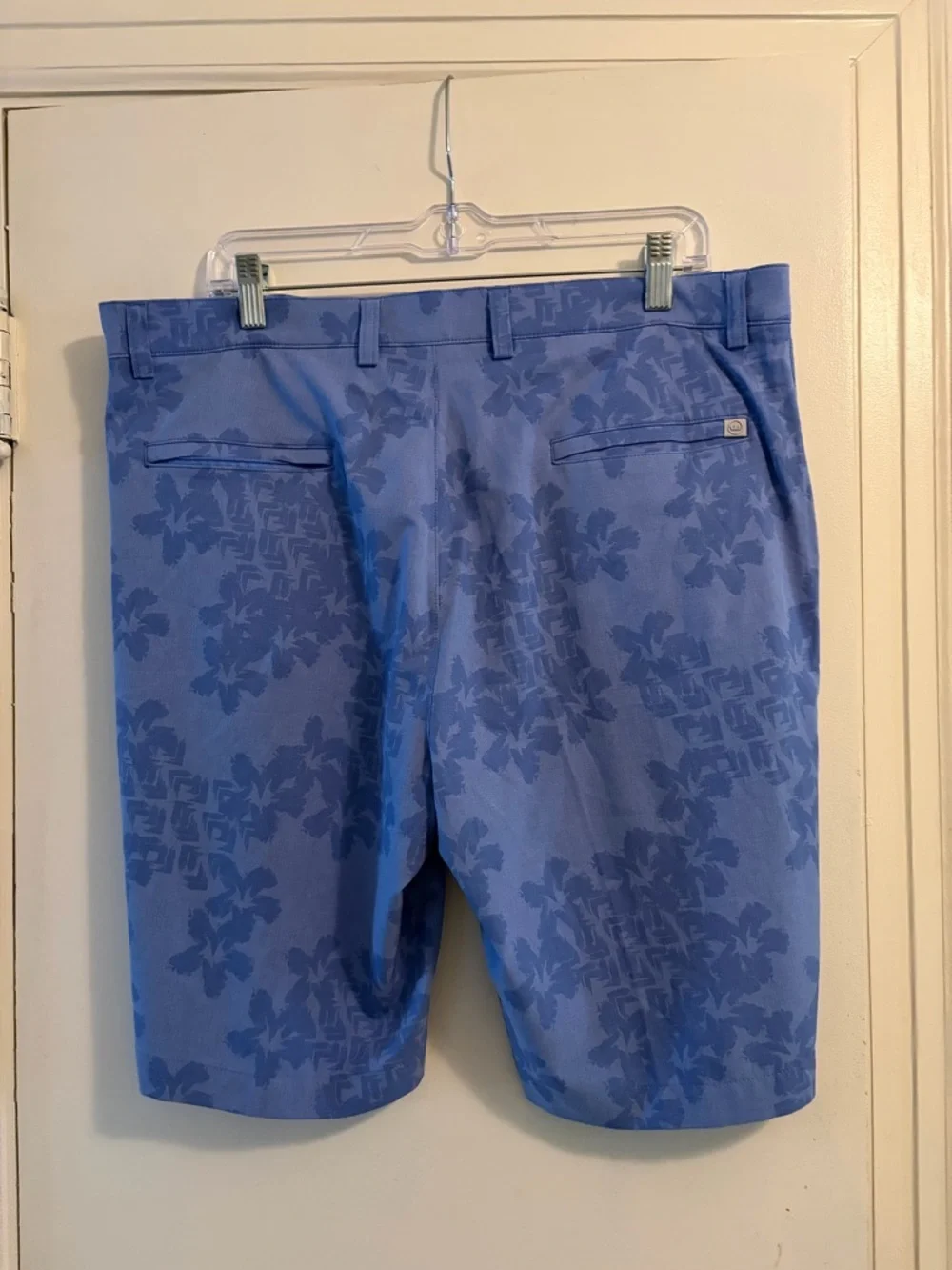 Peter Millar Shackleford Abstract Floral Performance Hybrid Golf Short Size 36